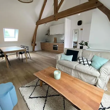 Domaine De La Quenouille - B *