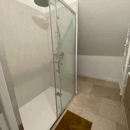 Domaine De La Quenouille - B Daire *